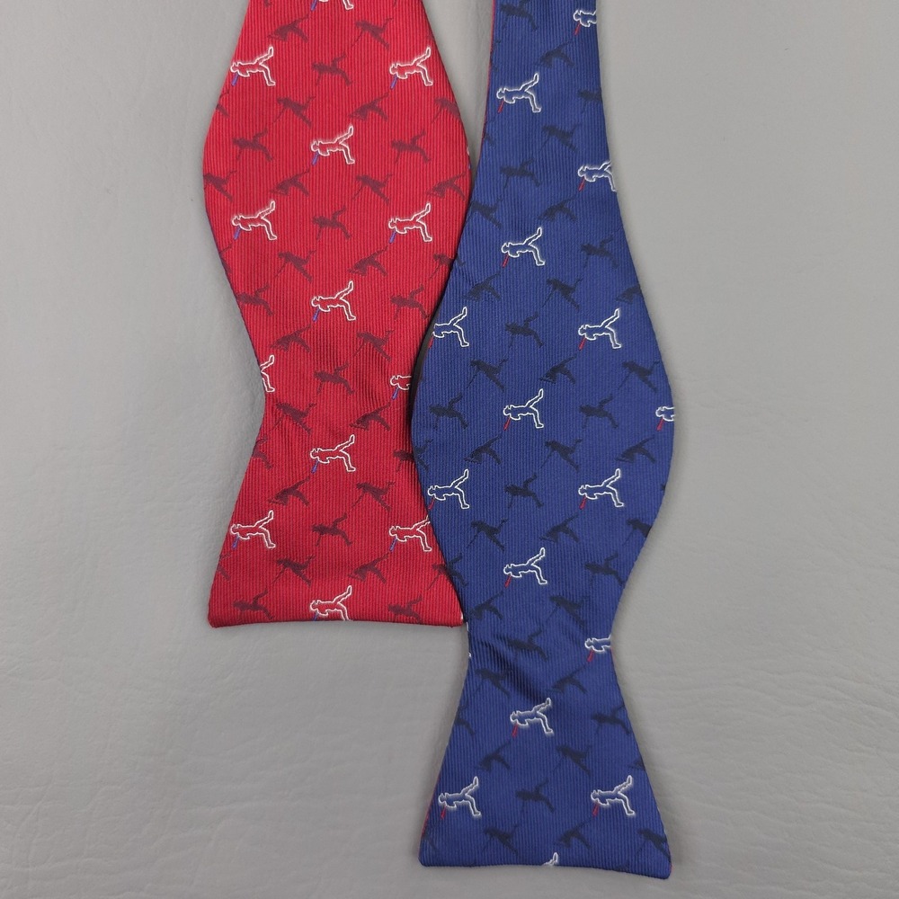 Brooks Brothers Bow Tie Mens One Size Red Blue Baseball Batter Reversible USA